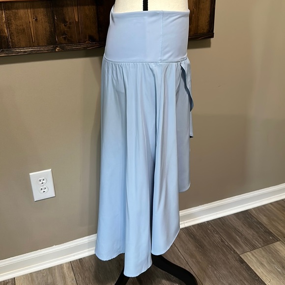HALARA Skirts That Tik Tok Brand Breezeful High Waisted Asymmetric High Low 2in Skirt Poshmark